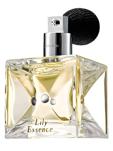 O Boticário Lily Essence perfume bottle
